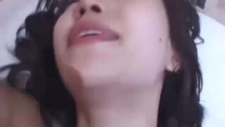 大胸漂亮的MM好卖力，娇喘连连仍继续，场面激烈