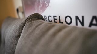 『性爱日记』激情巴塞罗那 欧洲留学女友『林雅儿』与帅哥男友无套激情啪啪操 无毛粉穴 直顶花心  超清4K原版无水印