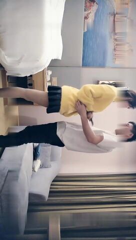 【七天极品探花】极品大胸外围小姐姐再返场，乳浪翻滚风骚尤物，性欲旺盛骚叫连连，劲爆刺激撸管必备