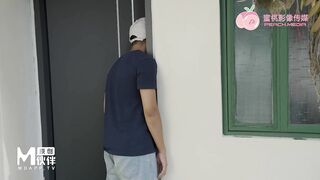 【全网首发 麻豆映画代理出品】女大学生春梦 春心荡漾的性幻想