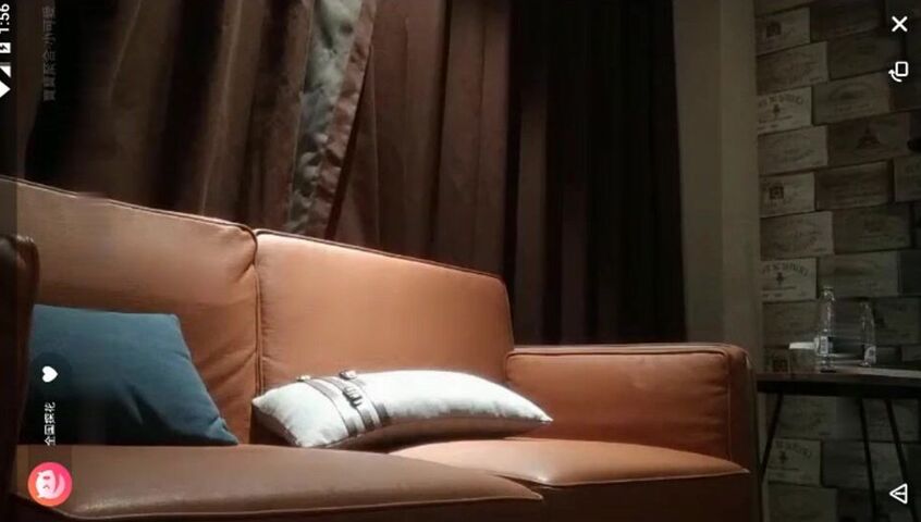 网约高贵气质美少妇多种体位爆操骚货呻吟着说爽不爽水都被你搞出来了老司机都知道少妇最好玩征服感强烈