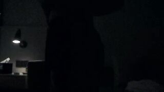 这么纯的漂亮妹子，两千多块钱也值了，妹子数钱的样子好美啊