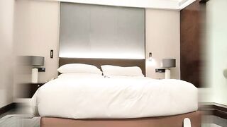 小宝寻花大神带你找外围妹子，长相甜美黑靴JK装萌妹子，坐在身上调调情，蹲着翘起屁股后入猛操