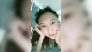 新来国产良家小夫妻自拍精品，【小刘值得你温柔】，干净粉嫩的小穴，无套抽插，良家小姐姐清纯羞涩，表情特写好享受，高清源码录制