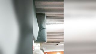 【91沈先生】，第一场，嫖客的自我修养，老金约操极品小萝莉，一线天鲍鱼水汪汪，残暴输出大屌狂插