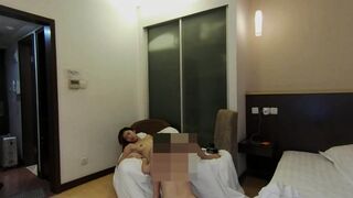 【最新极品流出】摄影师潜规则靓丽国模VIVIAN性爱私拍流出 骑乘猛摇 完美露脸 高清896P 高清1080P原版无水印