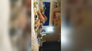 【野狼出击探花】，今夜楼凤上门，良家下海没多久，甜美大胸，温柔小姐姐遇到打桩机，老王大展神威持续输出