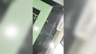 妖艳小骚货【瑶瑶KIYOMI】 超大胆 网吧包房勾搭屌丝男爆操学生妹 全裸无套抽插连干好几炮 高清源码录制 (2)