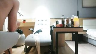 91沈先森嫖娼大师带你找外围，按完摩再来第二炮，让妹子自己自摸近距离特写，站立侧入骑乘后入猛操