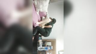 【三线探花】，小伙今夜约战00后小萝莉，粉嫩干净，侧颜颇有几分像张子枫，大胸乖巧又配合，花式啪啪