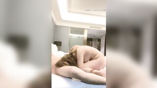 魔鬼身材豪挺爆乳美女【喵喵是小护士】极品美女与男友卫生间激烈站炮啪啪 干完后闹掰撕B场面火爆高清源码录制 (1)