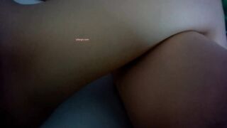 【麻花免费视频】老婆气质漂亮的美女闺蜜,勾搭很久都没就范,一次吃饭时趁机把她灌醉带到宾馆慢慢脱掉衣服啪啪,毛少逼嫩狠狠抽插!