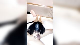 【麻花免费视频】腰细好身材耐操美女和炮友激情啪啪，特写深喉口交毛毛浓密，抬起双腿后入大力猛操，喜欢口交最后射嘴里