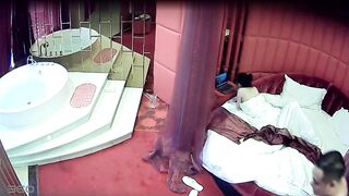 【麻花免费视频】360监控偷拍 在外地出差的领导和女下属酒店开房啪啪啪