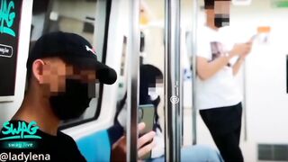 【麻花免费视频】国产大手笔AV情景剧【史上最狂❤️无视旅客众目睽睽下跟男友在捷运车厢抽插潮吹】