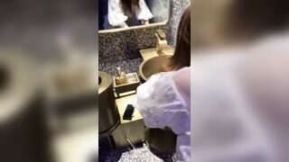 【麻花免费视频】最新微博高颜值网红『浓妆淡抹』大尺度性爱私拍流出 极品蜂腰美臀 镜前后入啪啪猛操 完美露脸 高清1080P版