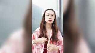 【麻花免费视频】最近疯狂收金敛财周榜NO.1【SM大表姐】海边餐厅大胆露出 约炮粉丝卫生间偷情爆操 无套后入内射 高清源码录制