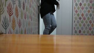 【麻花免费视频】最新流出FC2PPV系列在咖啡店里邂逅18岁天然巨乳美少女完美炮架子一滴不剩全部射进嘴里