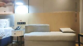 【麻花免费视频】约苗条长腿妹子啪啪后入撞击上位骑坐抽插