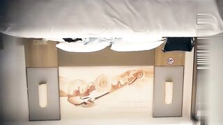 【麻花免费视频】七天极品探花蓝衣少妇啪，掰穴特写口交后入