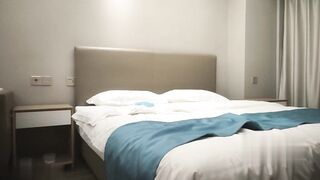 【麻花免费视频】日久深情最高质量外围场甜美女神干两炮