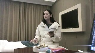 【麻花免费视频】苗条身材妹子啪啪翘起屁股口交上位骑坐后入