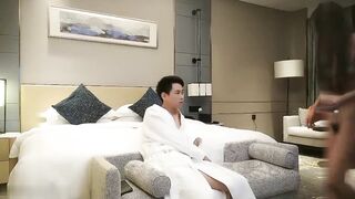 【麻花免费视频】酒店约操外围小姐姐美乳翘臀抠穴花式啪啪