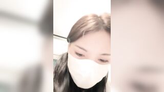 【麻花传媒视频】极品尤物网红女神开档丝袜修长美腿大黑牛自慰
