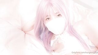 【麻花传媒视频】网红美少女HongKongDoll 《情侣游戏2》玩弄香艳肉体 情趣开档性爱 狂射鲜鲍