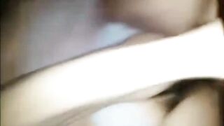 【麻花免费视频】【真实母子乱伦】回家帮风韵犹存的骚妈清一下蜘蛛网