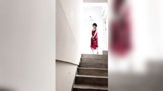 【麻花免费视频】爆机少女喵小吉经典Cos《生化危机》艾达王赤裸诱惑 性感小逼逼待茎插入
