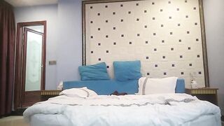 【麻花免费视频】小马寻欢勾搭丰乳肥臀女技师到酒店开房