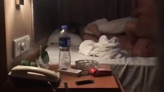 【麻花免费视频】勾引兄弟妻全记录，02年的170舞蹈生从加上微信到手48小时