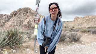 【麻花免费视频】反差网红野战口爆 鸡巴太大搞出眼泪了