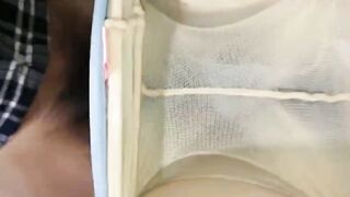 【麻花免费视频】垂怜同事的美貌很久，聊了很久终于拿下