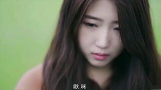 【麻花免费视频】姐姐给我下面吃，我却想吃她下面，趁换衣服强上这就是对姐姐的爱