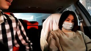 【麻花免费视频】开车接上美容院工作的良家少妇到酒店操逼，看着文静上了床之后操起来嘎嘎骚！