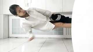 【麻花免费视频】福建刘恬恬疫情期间无收入，只能靠身体还债