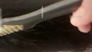 【麻花免费视频】巨乳少女的噩梦！被闺蜜捆绑用暴击调教爆插