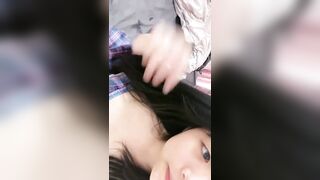 【麻花免费视频】表妹在家穿JK，还不穿内裤，欠操的小骚逼刚破除一个月