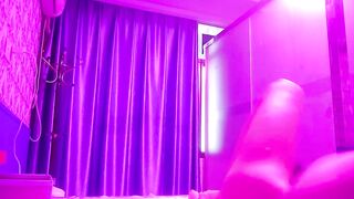 【麻花免费视频】偷拍体验巨乳熟女技师，，乳推按摩板套服务