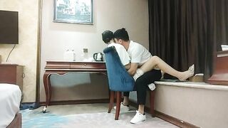【麻花免费视频】温婉良家小少妇，30岁挺漂亮，调情之后成功拿下爆操