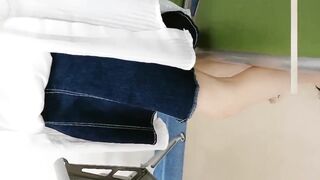 【麻花免费视频】勾搭医院大厅白领少妇，跟到洗手间直接操起来