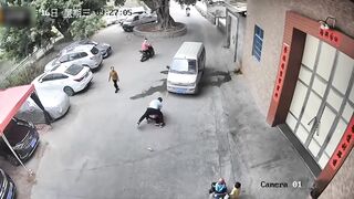 【麻花免费视频】【强奸纪实】监控下强奸翻车精选，两位小姐姐教科书级自救全过程