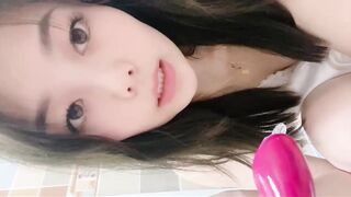 【麻花免费视频】【极品御姐】诱人御姐销魂自慰，清纯的外表下有课饥渴的心