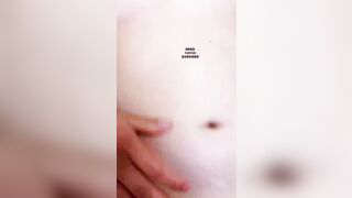 【麻花免费视频】【震惊】镶珠大神与妈妈乱伦被外婆发现后续，卫生间内射布袋大奶