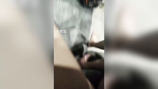 【麻花免费视频】【青岛真实兄妹乱伦】表哥让学生表妹舔鸡巴，后面发生什么你懂的