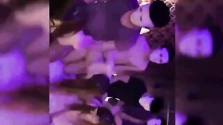 獻 上 40分 鐘   最 多 濕 的 逞 罰 遊 戲 讓 你 一 次 滿 足 最 多 前 所 未 見 的 大 場 面 多 人 雜   全 SWAG唯 一 最 強 的 多