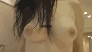 自拍达人高级酒店约操36E巨乳性感美少妇,奶子坚挺圆润,逼逼粉嫩性感,可以肏但不能乱摸,自己女上位坐上干!国语!