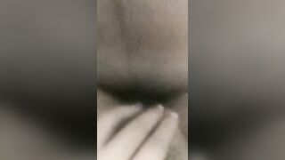 顔 值 不 錯 美 少 婦 【 香 蕉 妹 妹 】 被 猥 瑣 胖 男 猛 操 ， 開 裆 黑 絲 按 頭 口 交